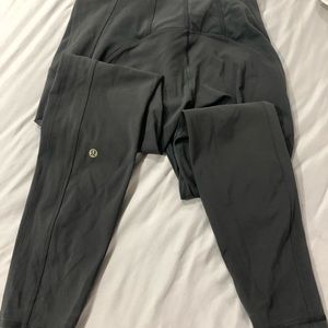 Lululemon Grey, high-waisted full-length leggings